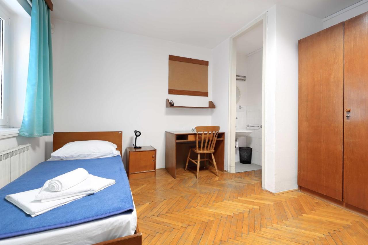 Rooms Studentsko Naselje Ivan Goran Kovacic Ριέκα Εξωτερικό φωτογραφία